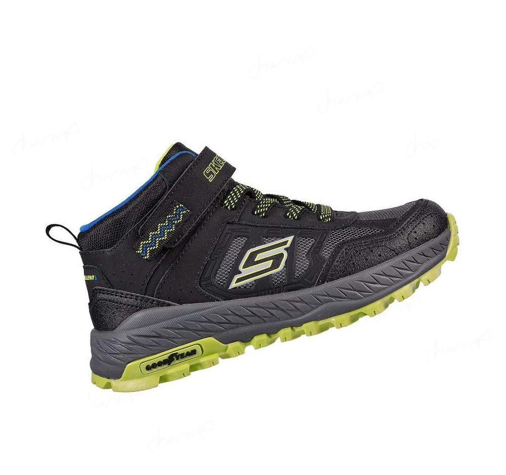 Botas Skechers Fuse Tread - Trekor Niño Negras Verde | TA55E_AR