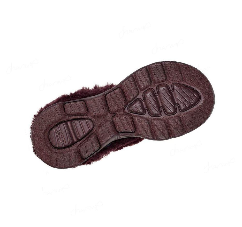 Pantuflas Skechers Foamies: GO WALK 5 - Cozy Embrace Mujer Burdeos | 6A530_AR