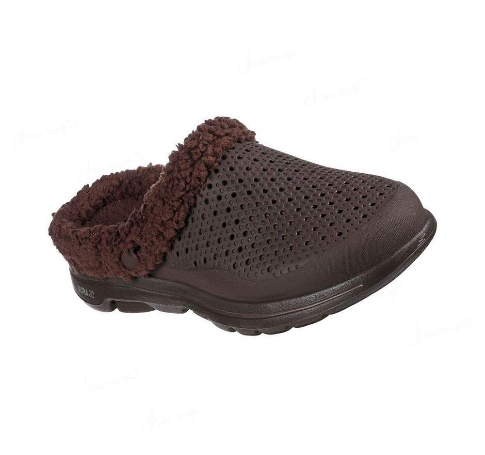 Pantuflas Skechers Foamies: GOwalk 5 - Relax Hombre Chocolate | T0580_AR