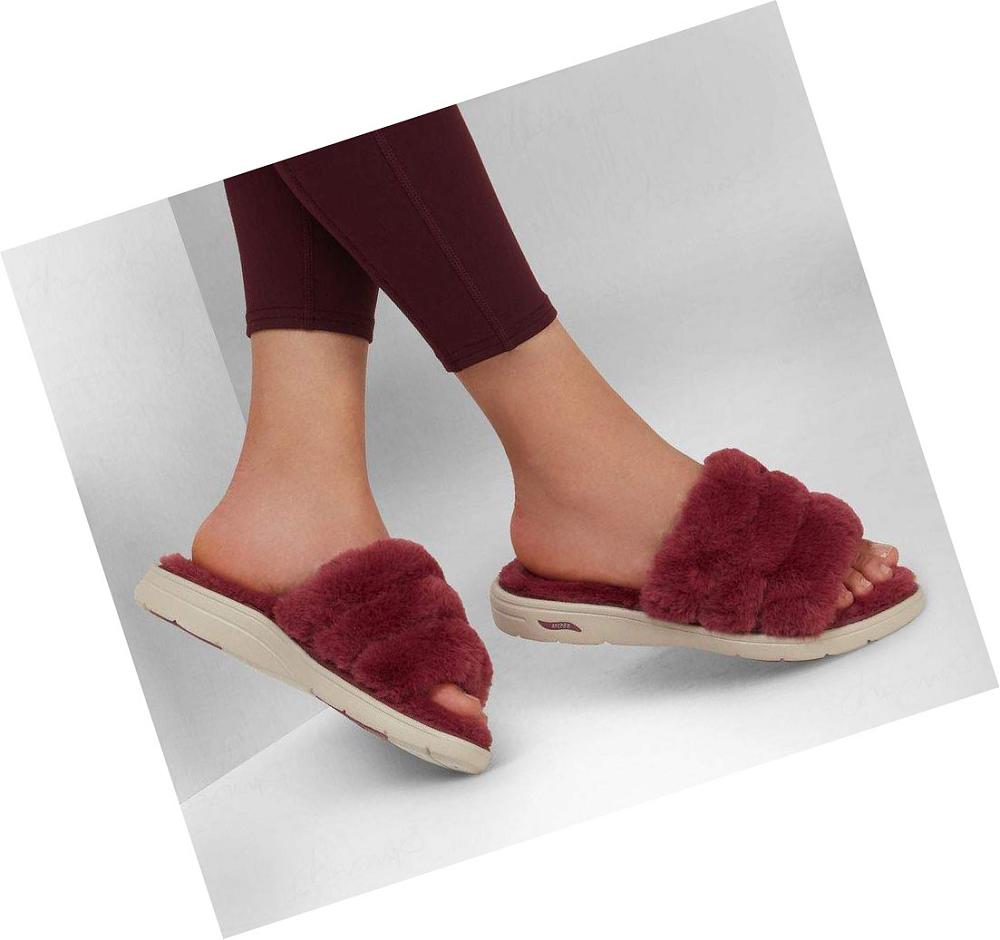 Pantuflas Skechers GO Lounge: Arch Fit Lounge - Unwind Mujer Rojas | 58510_AR