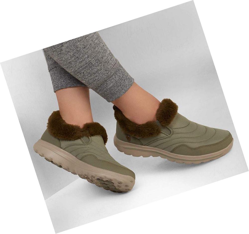 Pantuflas Skechers GO WALK Lounge - Restore Mujer Verde Oliva | 6003D_AR