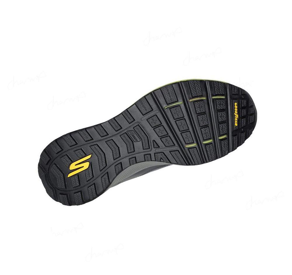 Zapatillas De Trail Running Skechers GO RUN Pulse - Ultra Radius Hombre Gris Negras | A539B_AR