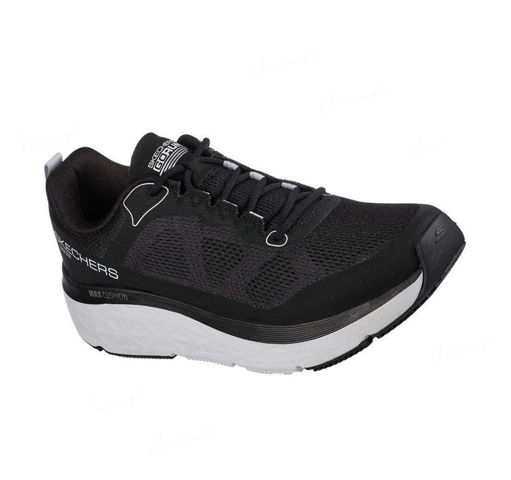 Zapatillas Running Skechers Max Cushioning Delta Hombre Negras Blancas | 6125B_AR