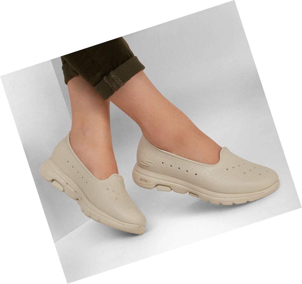 Zapatillas Sin Cordones Skechers Foamies: GOwalk 5 - Mystified Mujer Beige | I696L_AR