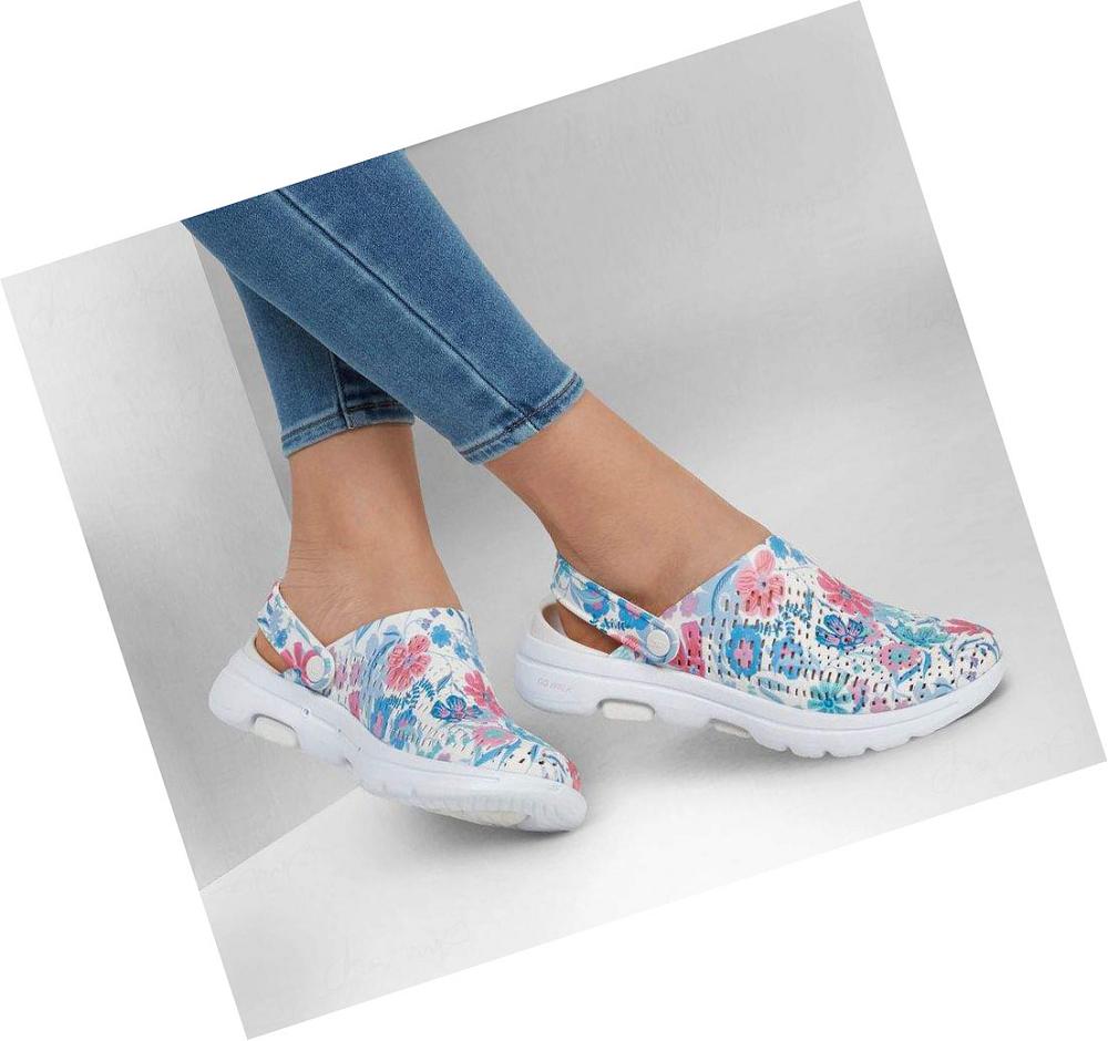 Zapatillas Sin Cordones Skechers Foamies: GOwalk 5 Mujer Blancas Multicolor | ITA6W_AR