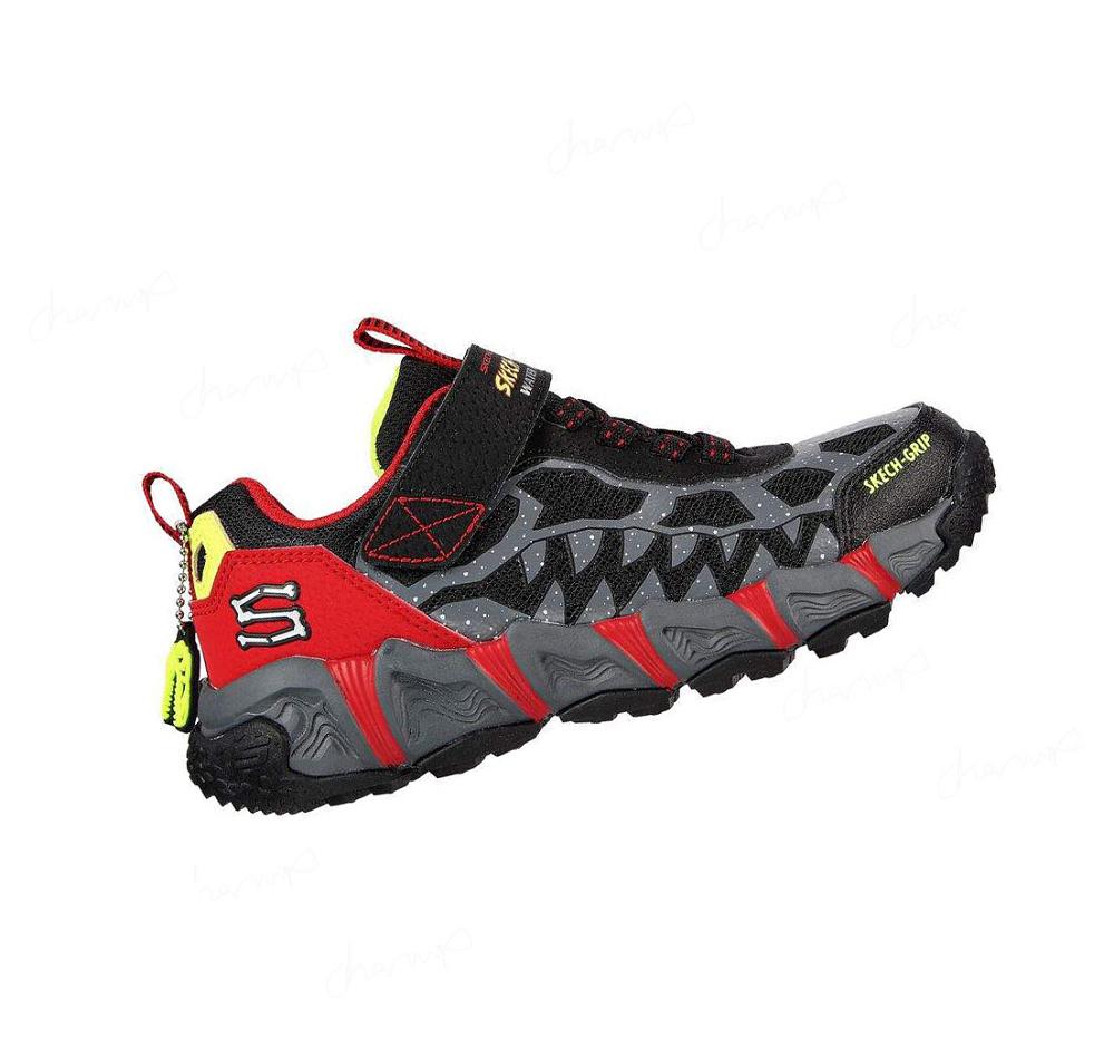 Zapatillas Skechers Velocitrek - Dino Quest Niño Negras Rojas | 8055G_AR