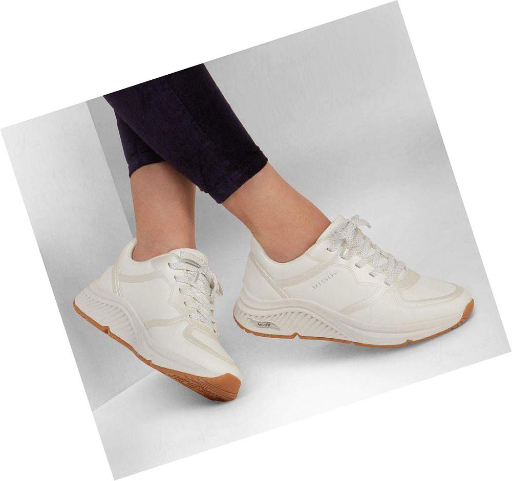 Zapatos Casuales Skechers Arch Fit: S-Miles - Mile Makers Mujer Blancas | A138W_AR