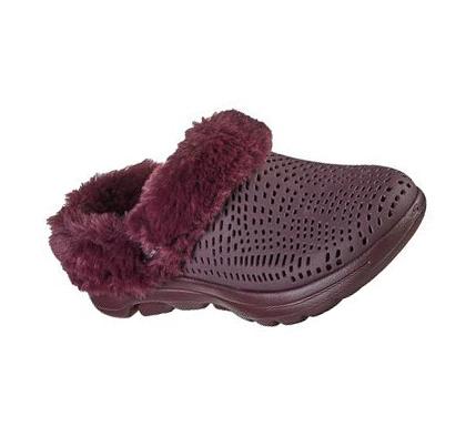 Pantuflas Skechers Foamies: GO WALK 5 - Cozy Embrace Mujer Burdeos | 6A530_AR